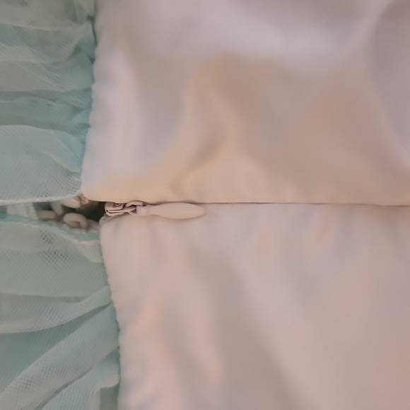 BOW DREAM 3T SLEEVELESS GORGEOUS DESIGNER BY HONG BABY GIRL PARTY DRESS - Picture 8 of 11